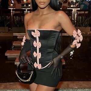 Chic Strapless Corset Top with Pink Bow Accents and Gloves